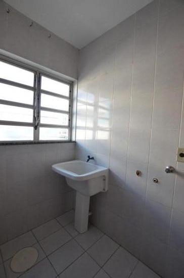 ÁREA DE SERVIÇO