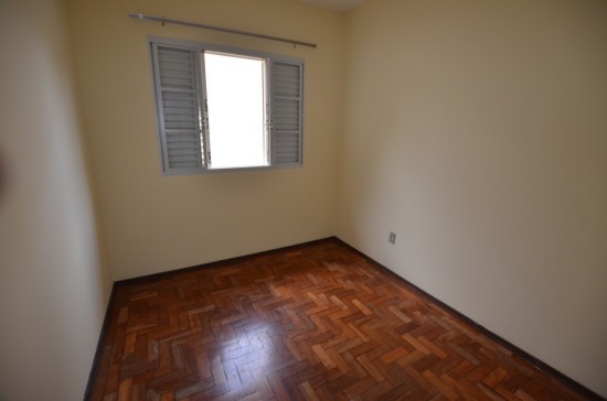QUARTO MEIO